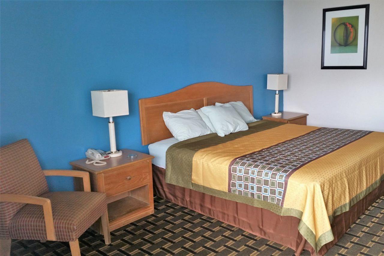 Americas Best Value Inn Elizabethtown Εξωτερικό φωτογραφία