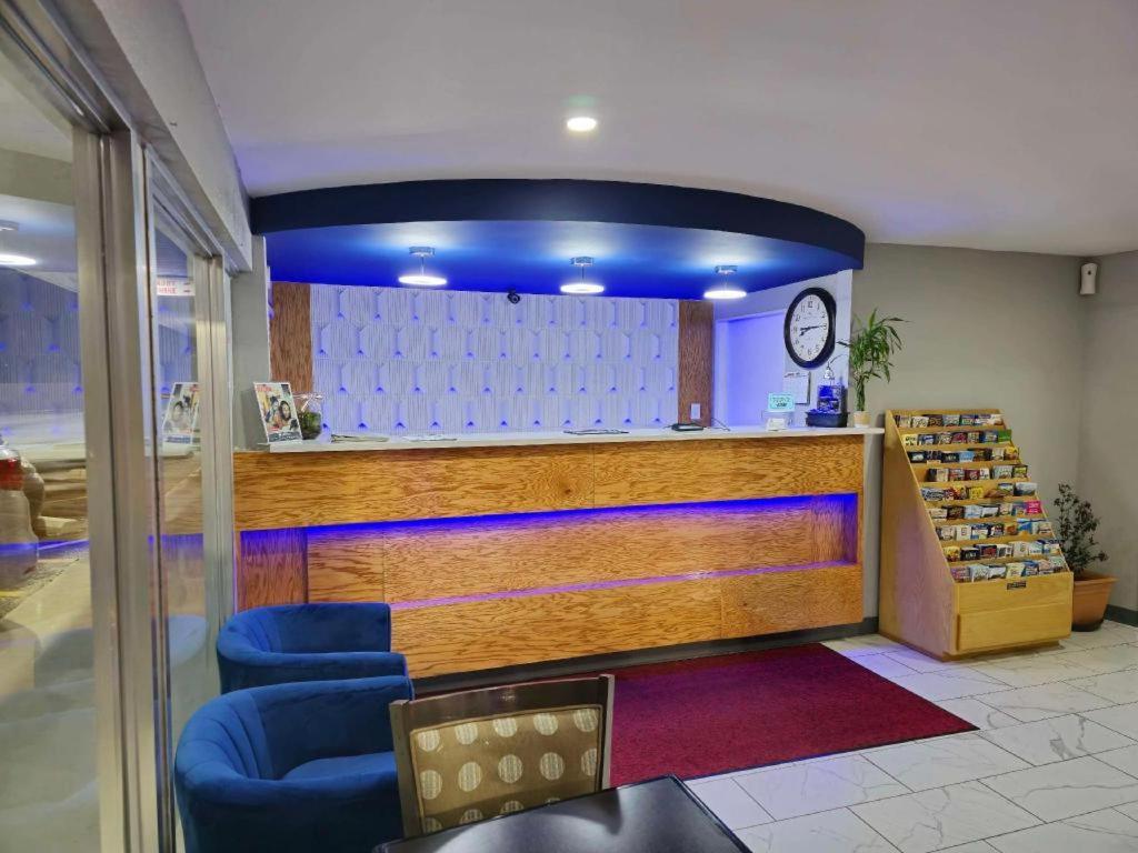 Americas Best Value Inn Elizabethtown Εξωτερικό φωτογραφία